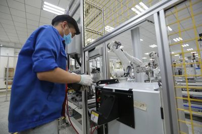 留抵退稅惠企范圍擴大，技術開發行業近3000家企業受惠